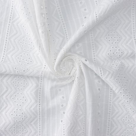 Tissu voile coton broderie anglaise blanc cass