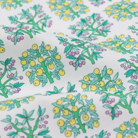 Tissu Liberty Fabrics Patch Gift from the Garden orchard delight