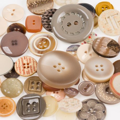 Lot boutons beige