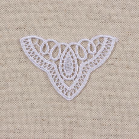 Appliqu� � coudre en guipure blanc cass� x 6 pi�ces