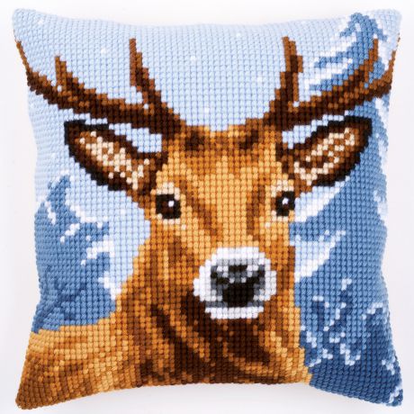 Coussin au point de croix cerf