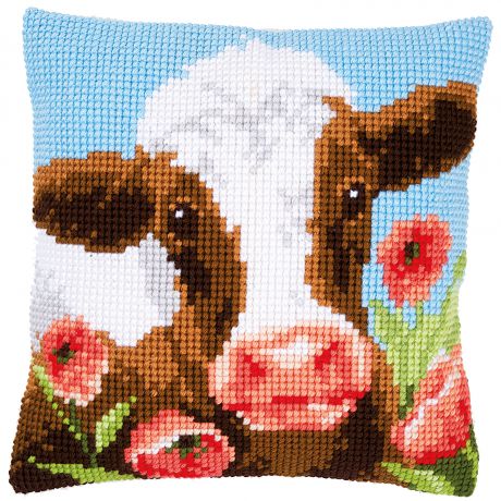 Kit coussin au point de croix vache dans champs