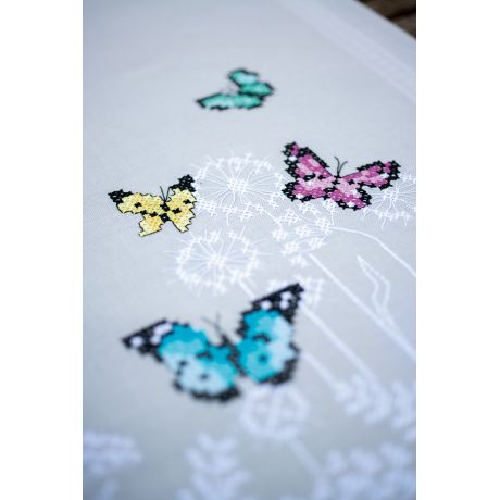 Kit chemin de table danse des papillons