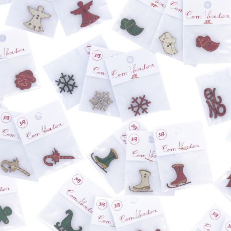 10 Sujets en bois de No�l assortiment