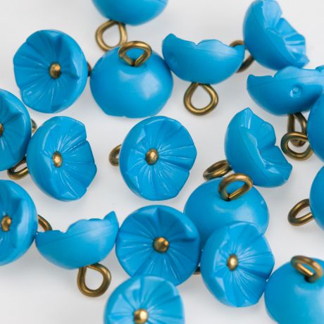 Bouton fleur � anneau