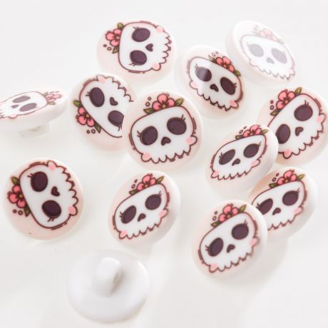 Bouton t�te de mort kawaii
